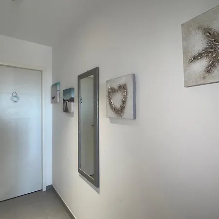 Cosy Moderne Avec Terrasse Et Parking, A 50m De La - Fr-1-323-569 סנט-אילר-דה-רייה