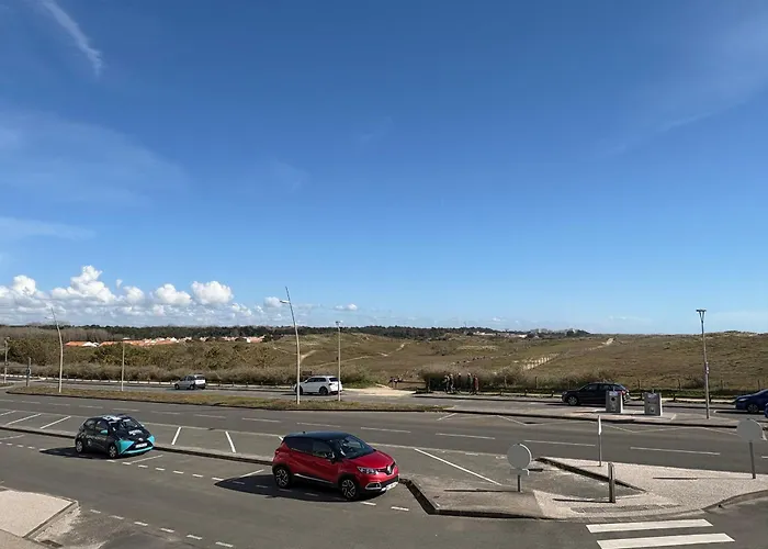 Cosy à Avec Parking, Proche - Fr-1-323-569